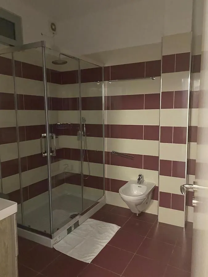 Apartment Redona Apartament Vlore